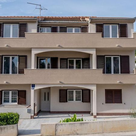 Apartment Matija Podstrana Luaran gambar