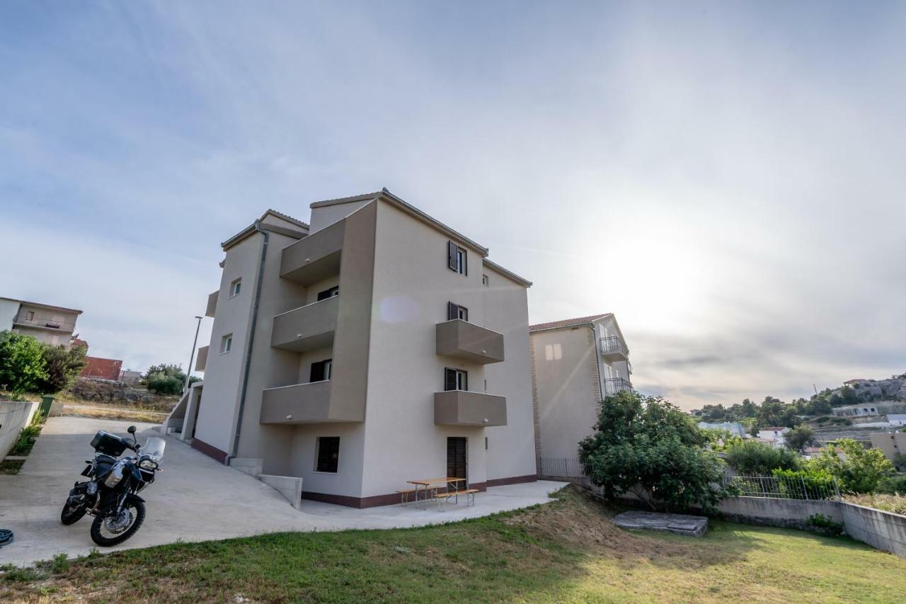 Apartment Matija Podstrana Luaran gambar