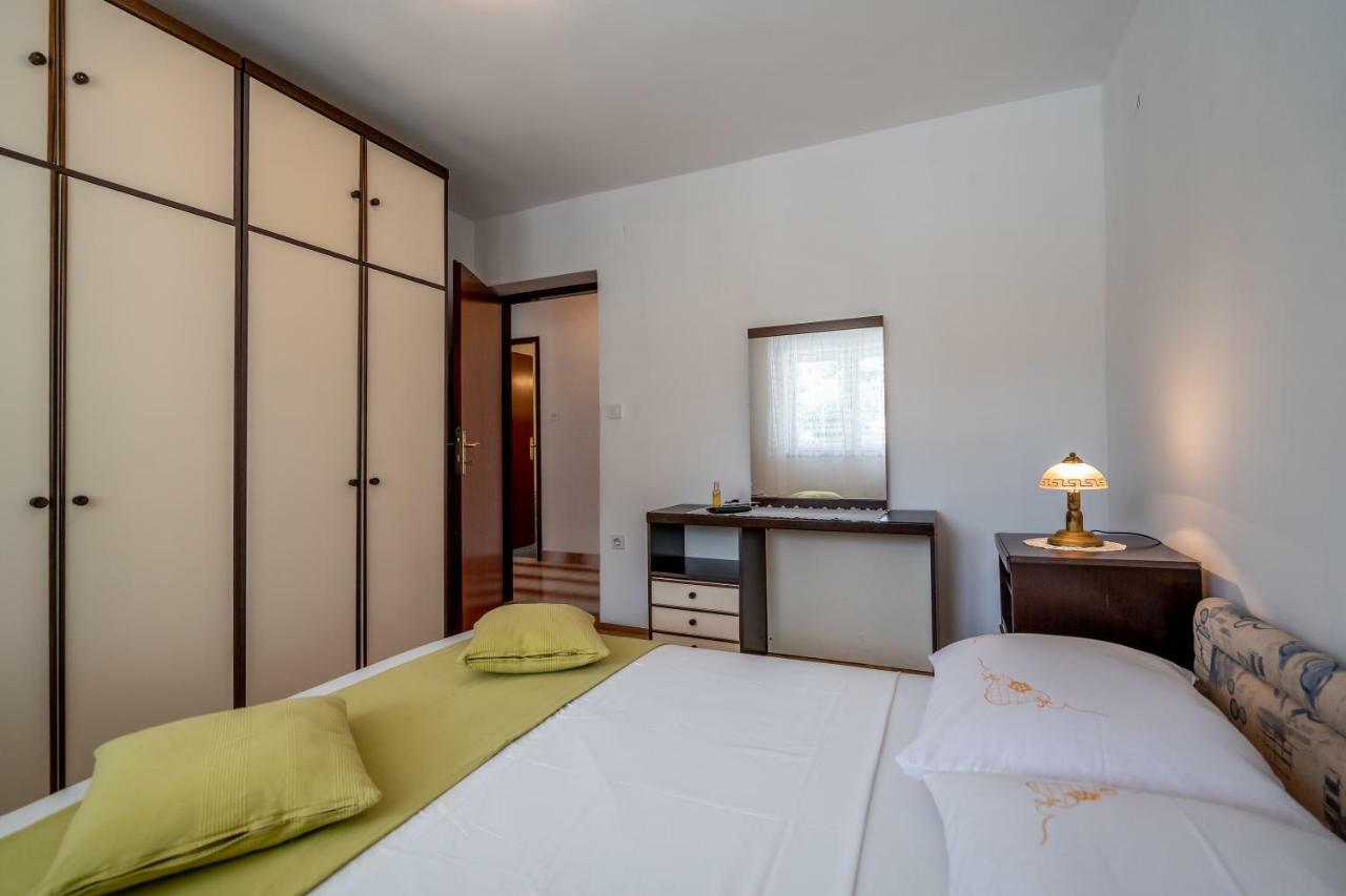 Apartment Matija Podstrana Luaran gambar