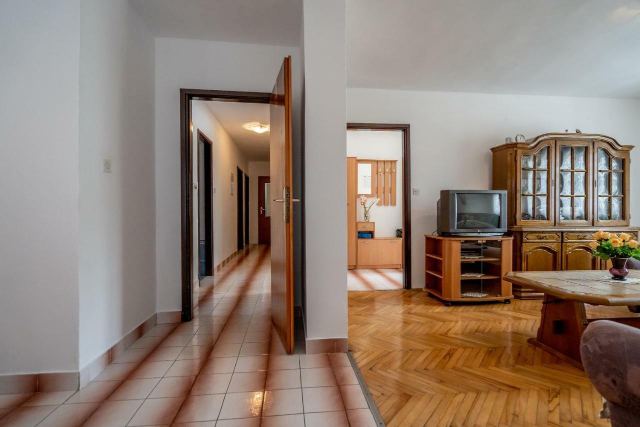 Apartment Matija Podstrana Luaran gambar