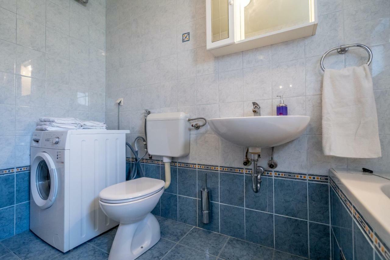 Apartment Matija Podstrana Luaran gambar