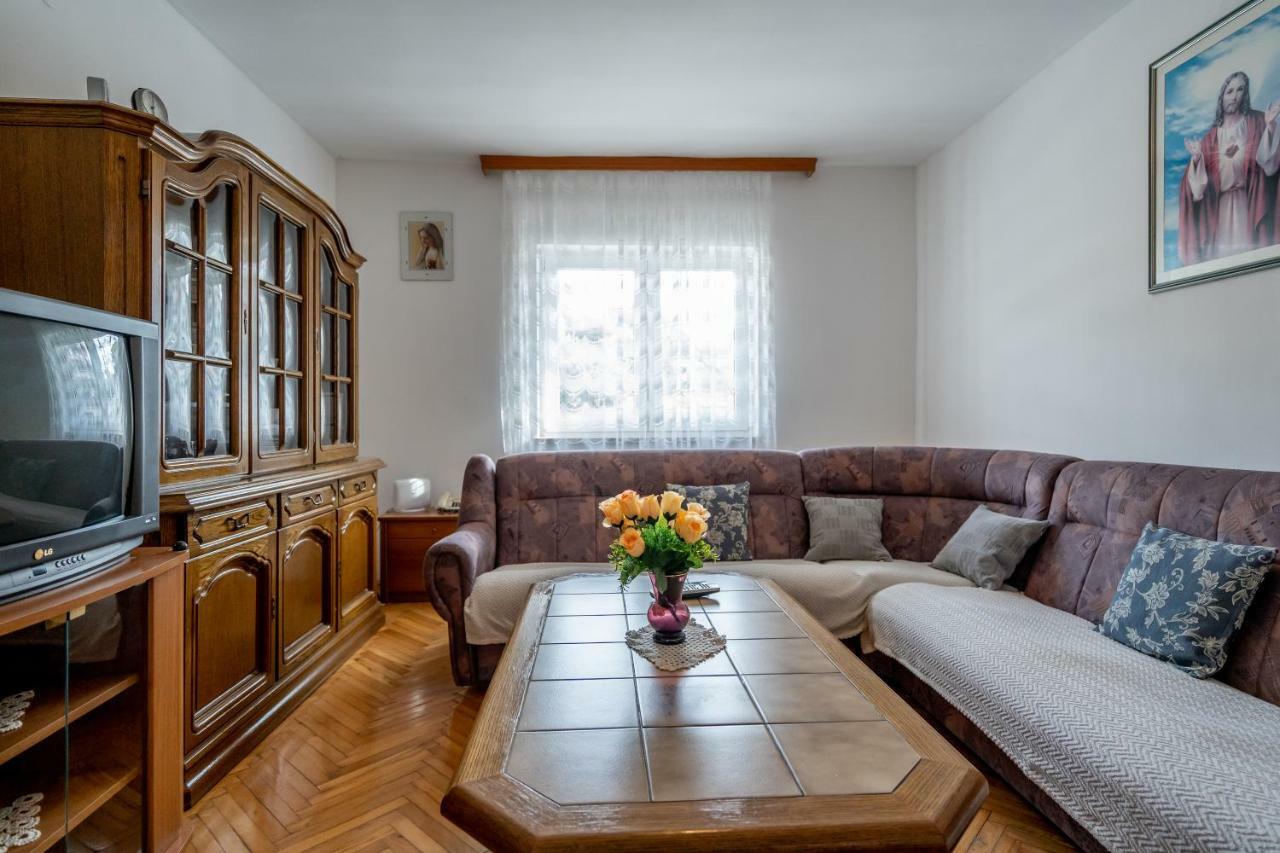 Apartment Matija Podstrana Luaran gambar