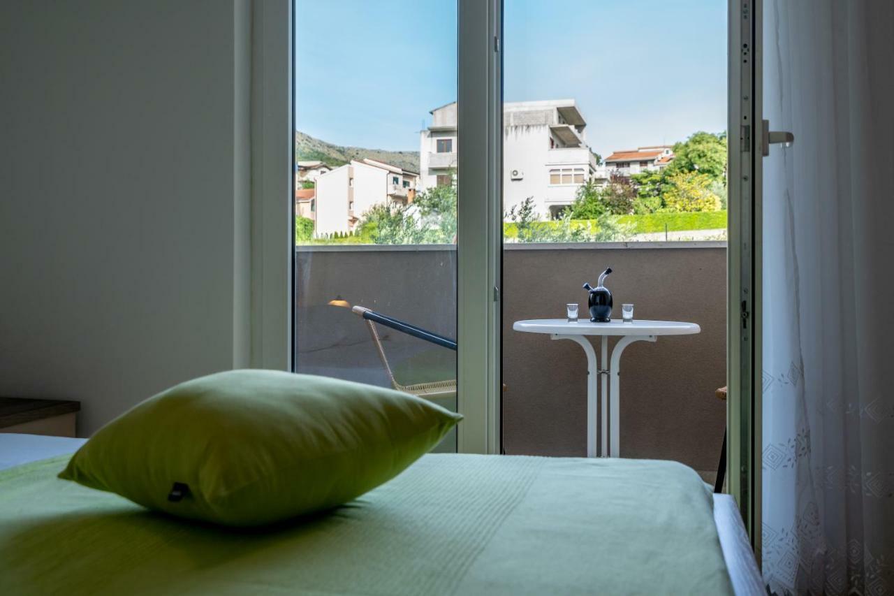Apartment Matija Podstrana Luaran gambar
